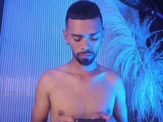 tyler-204 Sex Cam Show