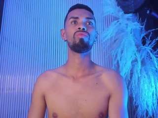 tyler-204 Sex Cam Show
