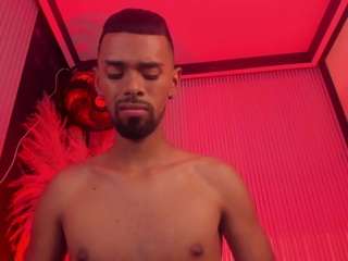 tyler-204 Sex Cam Show