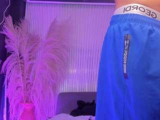 Tyler-204 live webcam show