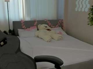 barbiexchloe live webcam show