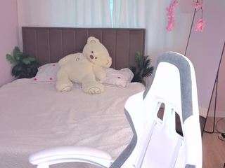 BarbiexChloe live webcam show