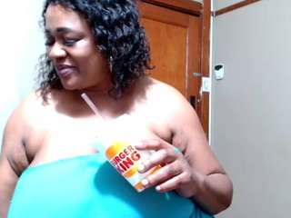 bustyqueen56