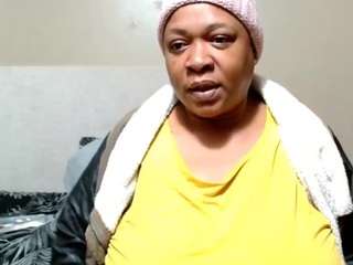 bustyqueen56