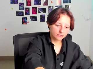 julikadiversity live webcam show