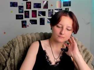 julikadiversity live webcam show