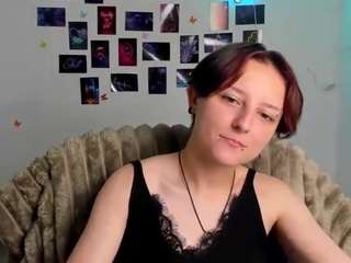julikadiversity live webcam show