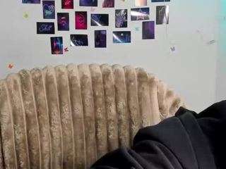 julikadiversity live webcam show