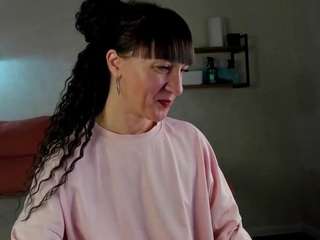 katherineclark live profile