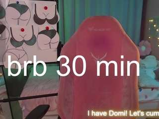 Meg-Ryann live webcam show