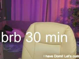 Meg-Ryann live webcam show