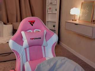 Meg-Ryann live cam preview