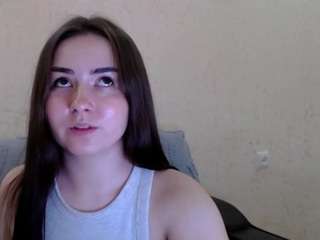 Live cam show with Ivy