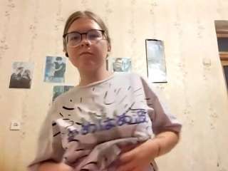 adrienefrock Sex Cam Show