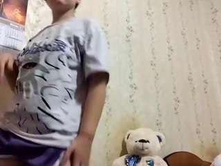 adrienefrock Sex Cam Show