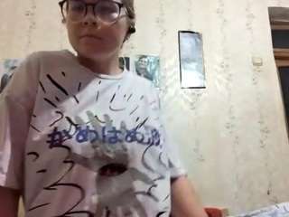 adrienefrock Sex Cam Show