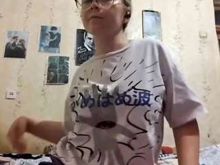 adrienefrock Sex Cam Show