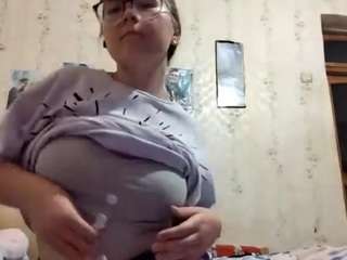 adrienefrock Sex Cam Show