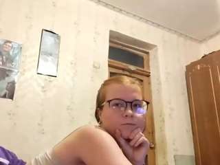 adrienefrock live webcam show