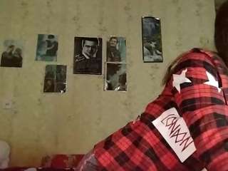 AdrieneFrock live cam preview