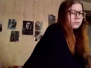 AdrieneFrock live cam preview