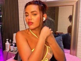 alexandranoxx