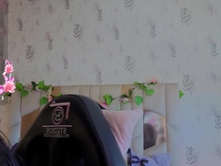 cyrus-tay's live room