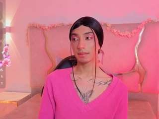 cyrus-tay