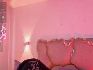 cyrus-tay live cam preview