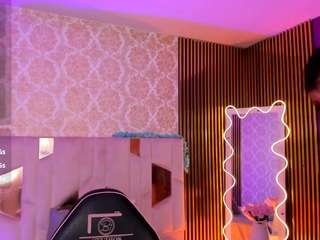 cyrus-tay live cam preview