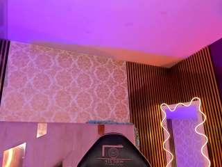 cyrus-tay live cam preview