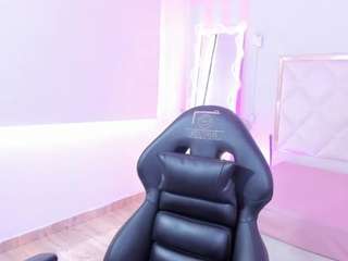 damian-tay Sex Cam Show