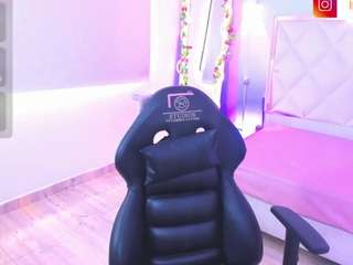 damian-tay Sex Cam Show