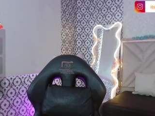 damian-tay live cam preview