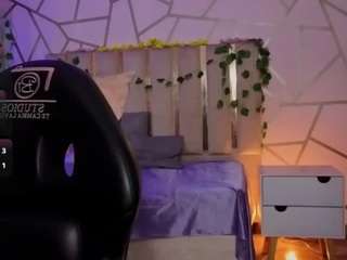 joselyn-tay live cam preview