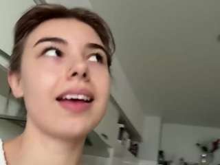 arnetteglazer Sex Cam Show