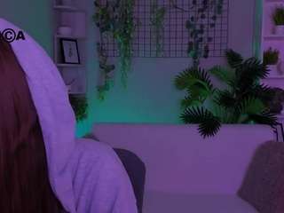 emilia-fly live webcam show
