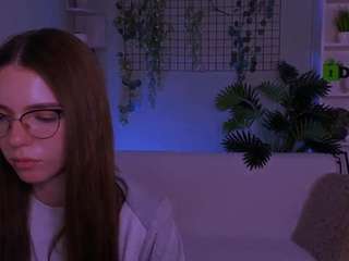 emilia-fly live webcam show