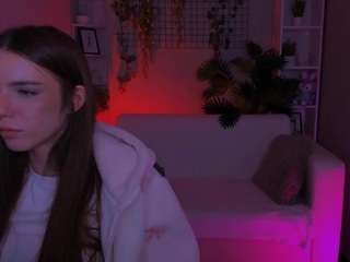 emilia-fly live webcam show