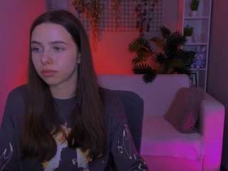 emilia-fly live webcam show