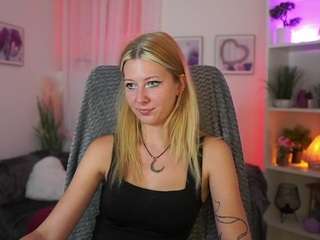 emilyswann Sex Cam Show