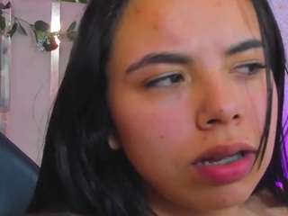 karla-tay live cam preview