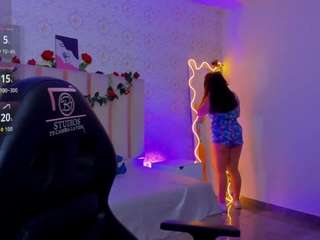 karla-tay live cam preview