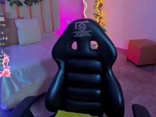 karla-tay live cam preview