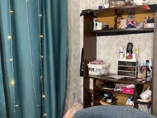 KrystleGraver live cam preview