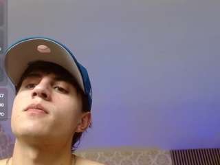 kyler-tay Sex Cam Show
