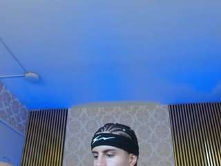 kyler-tay live webcam show