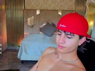 kyler-tay live cam preview