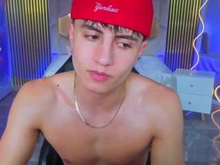 kyler-tay webcam