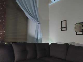 ShenaDato live webcam show